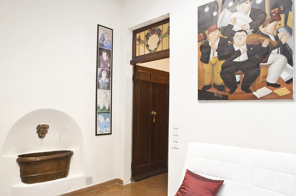 Lungarno Ponte Vecchio Apartment Флоренция Стая снимка